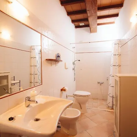 Le Giare Feriegård Bagno Roselle